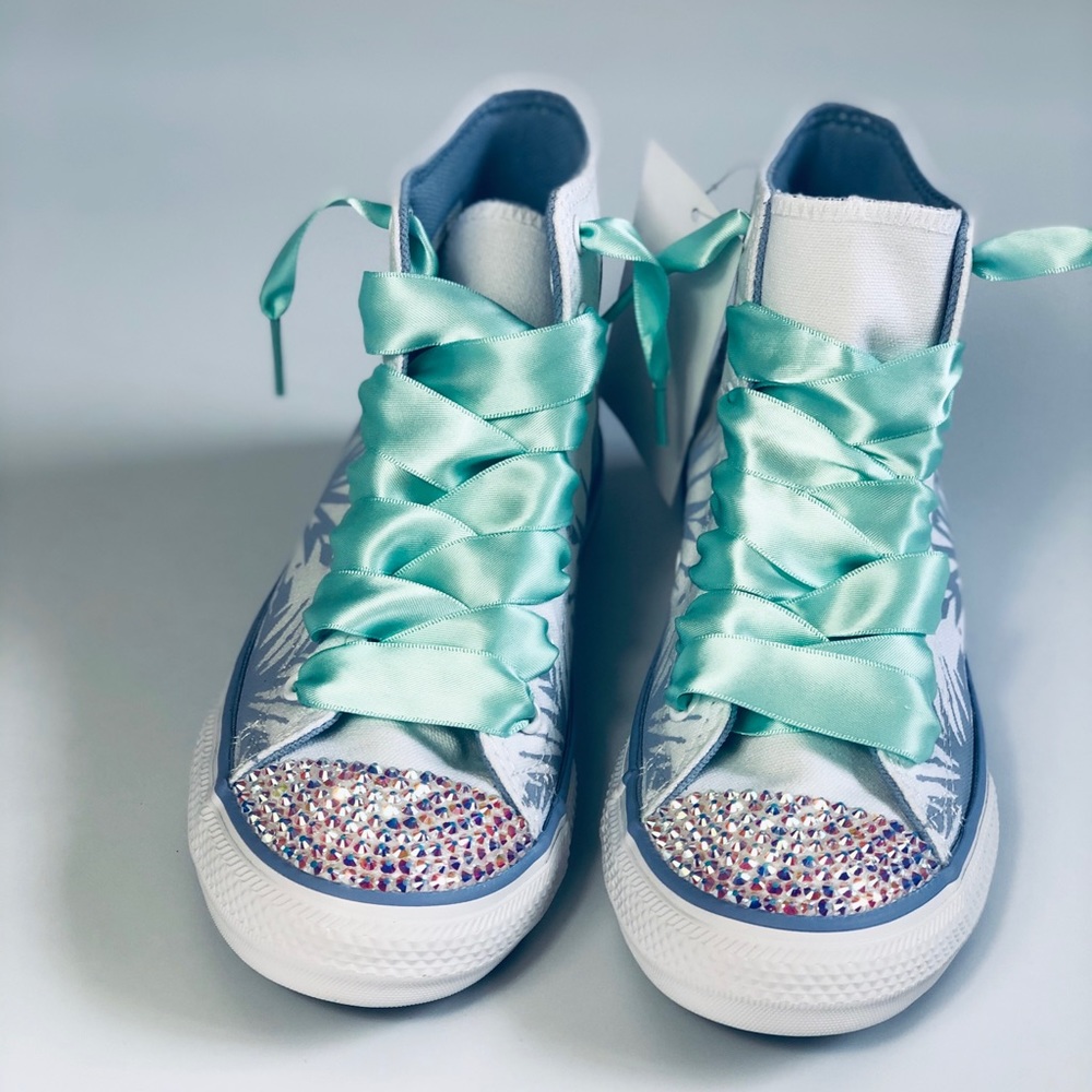 Converse x Frozen - Picture 2 of 3